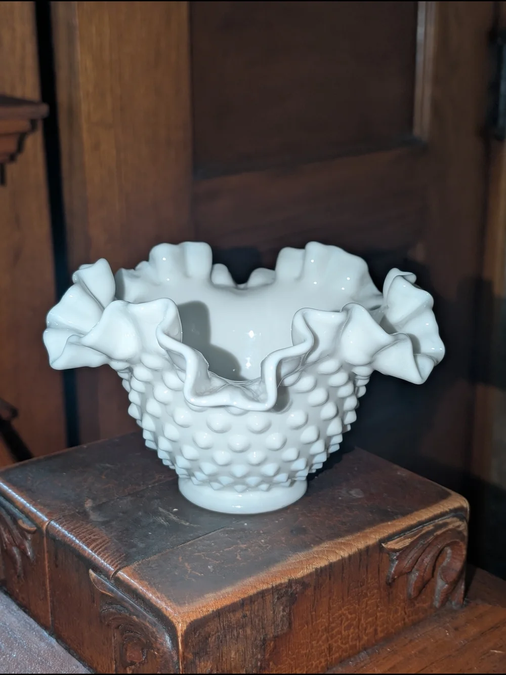 Fenton Milk Glass Hobnail Ruffled Crimped Edge Candy Snack Dish Bowl 6.5
